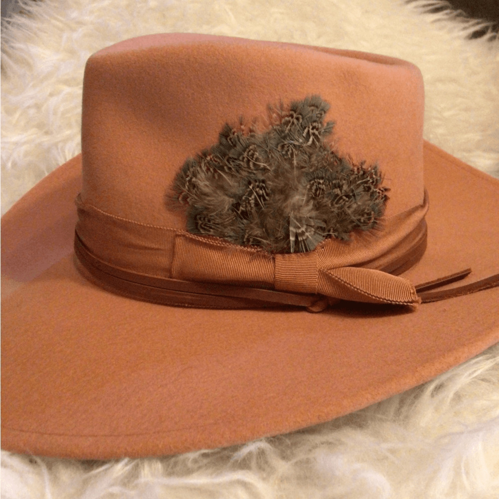 NEW! Wyeth x Olin RarE caramel peacock rancher